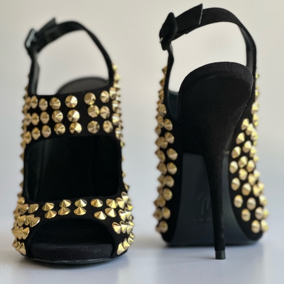 Giuseppe Zanotti High Heels with Gold Details - Picture 3 of 6